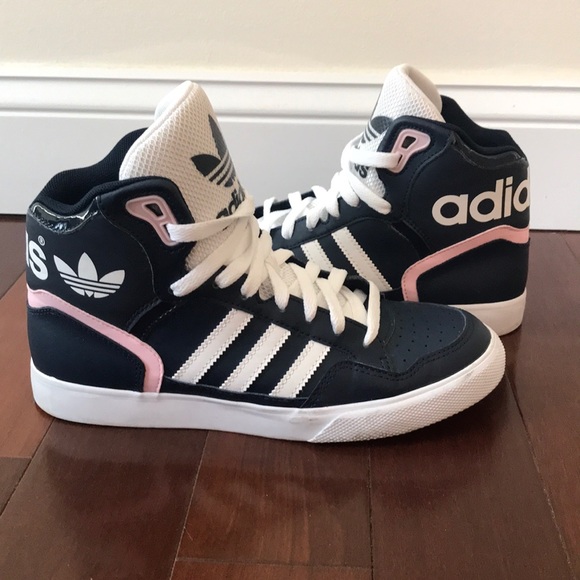 adidas Shoes - Adidas hightop sneakers